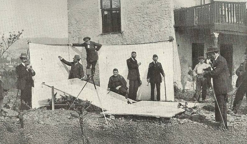 Imagen descriptiva de la noticia Observar de forma segura.