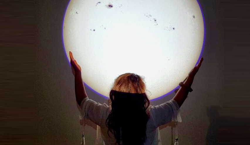 Imagen descriptiva de la noticia Observar de forma segura.