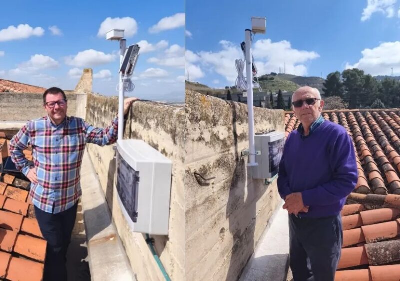 Los investigadiores de la Universidad de Granada Emilio Martínez Ibarra y José Antonio Quesada Moreno